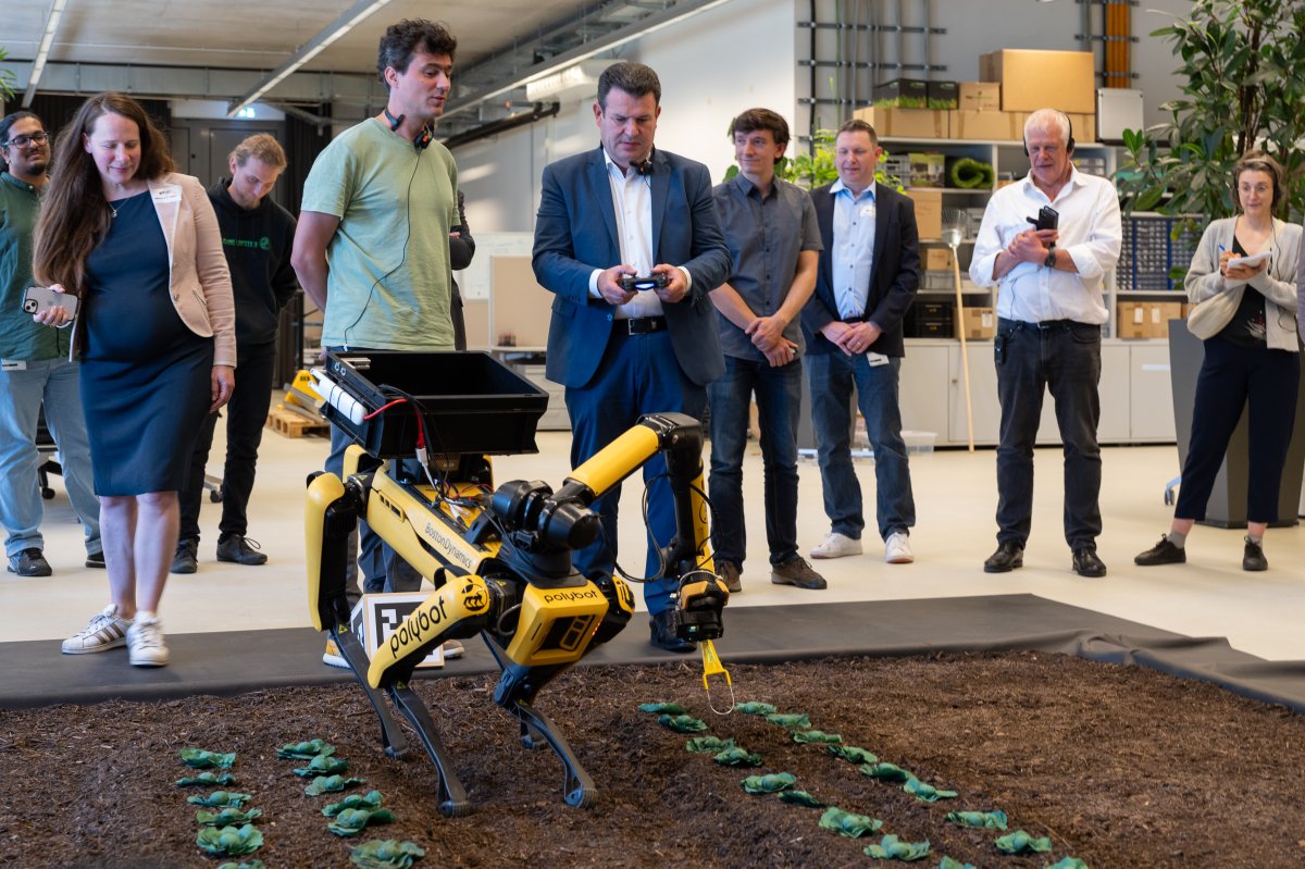 Cyber Valley tweet media