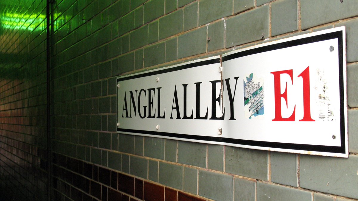 Enjoyed our East End Radicals panel last night and want to see where Jewish radicals lived and struggled for the cause? Join <a href="/EastEnd_DavidR/">East End Walks</a> for our East End Rebels Walking Tour next Sunday.
📅29 Sep🕐11am🎟️£18.50 ➡️ jewishrenaissance.org.uk/events/east-en…
w/<a href="/LyonsLearning/">LyonsLearningProject</a>