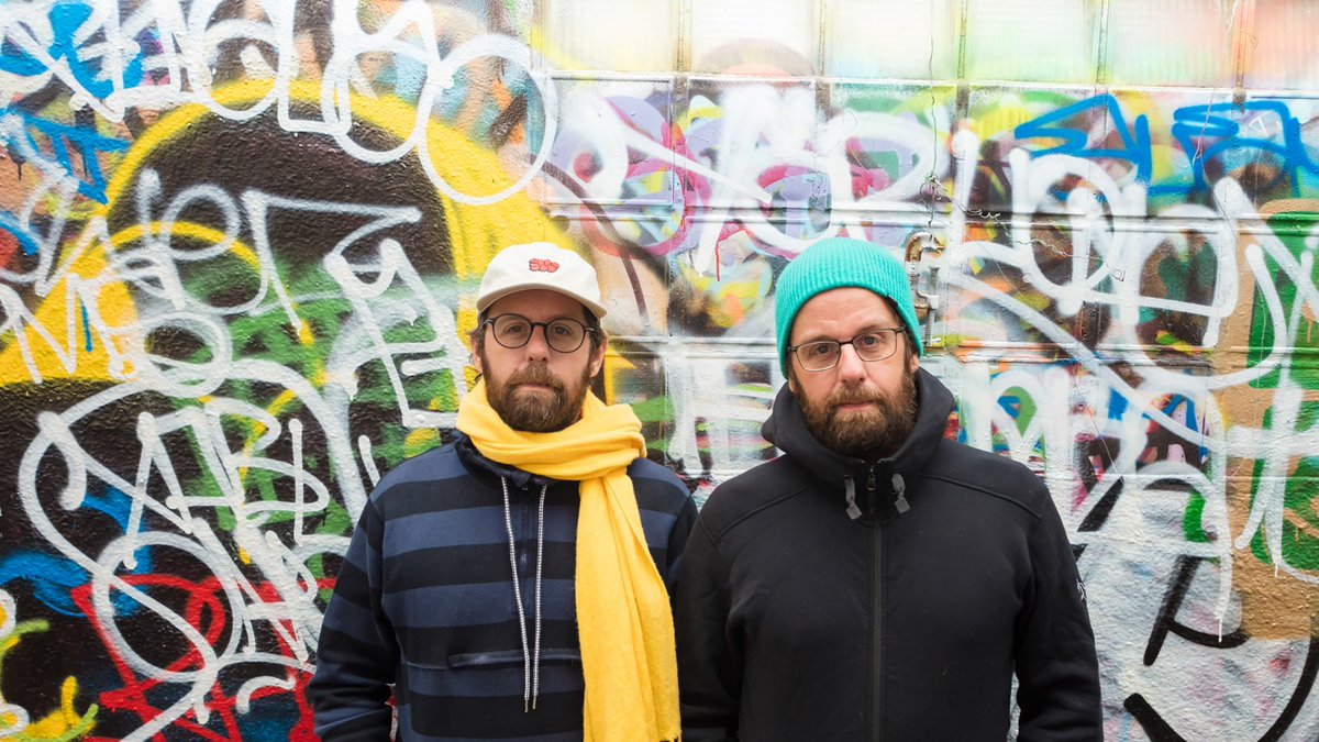 pinnaclehills's tweet photo. 'We are like one artist': These identical twins are in sync from graffiti to gallery https://t.co/Esn628GjYi https://t.co/OHLVZFaBlW