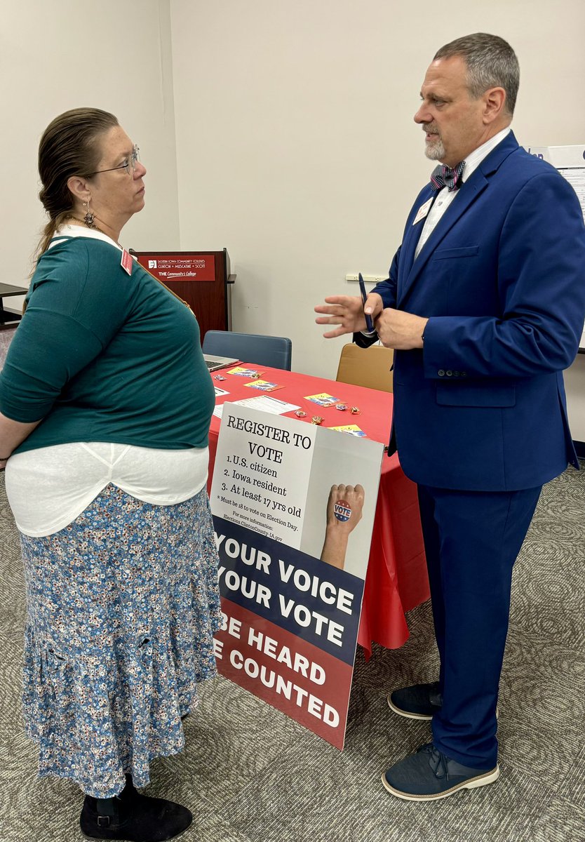 Thanks to Clinton Community College for inviting me and my office for Constitution Day to speak with students and faculty about voting in Clinton County. This is one of my favorite events because the students are always great to speak with and have good questions about voting.