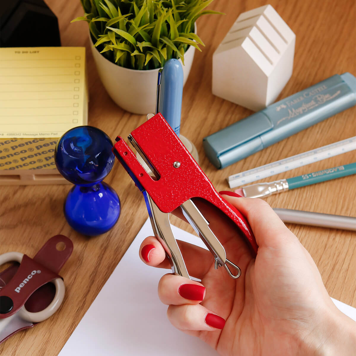 djournal's tweet image. Канцелярія Penco: естетичність, функціональність та трохи гумору — shop.djournal.com.ua/blog/penco-bra…