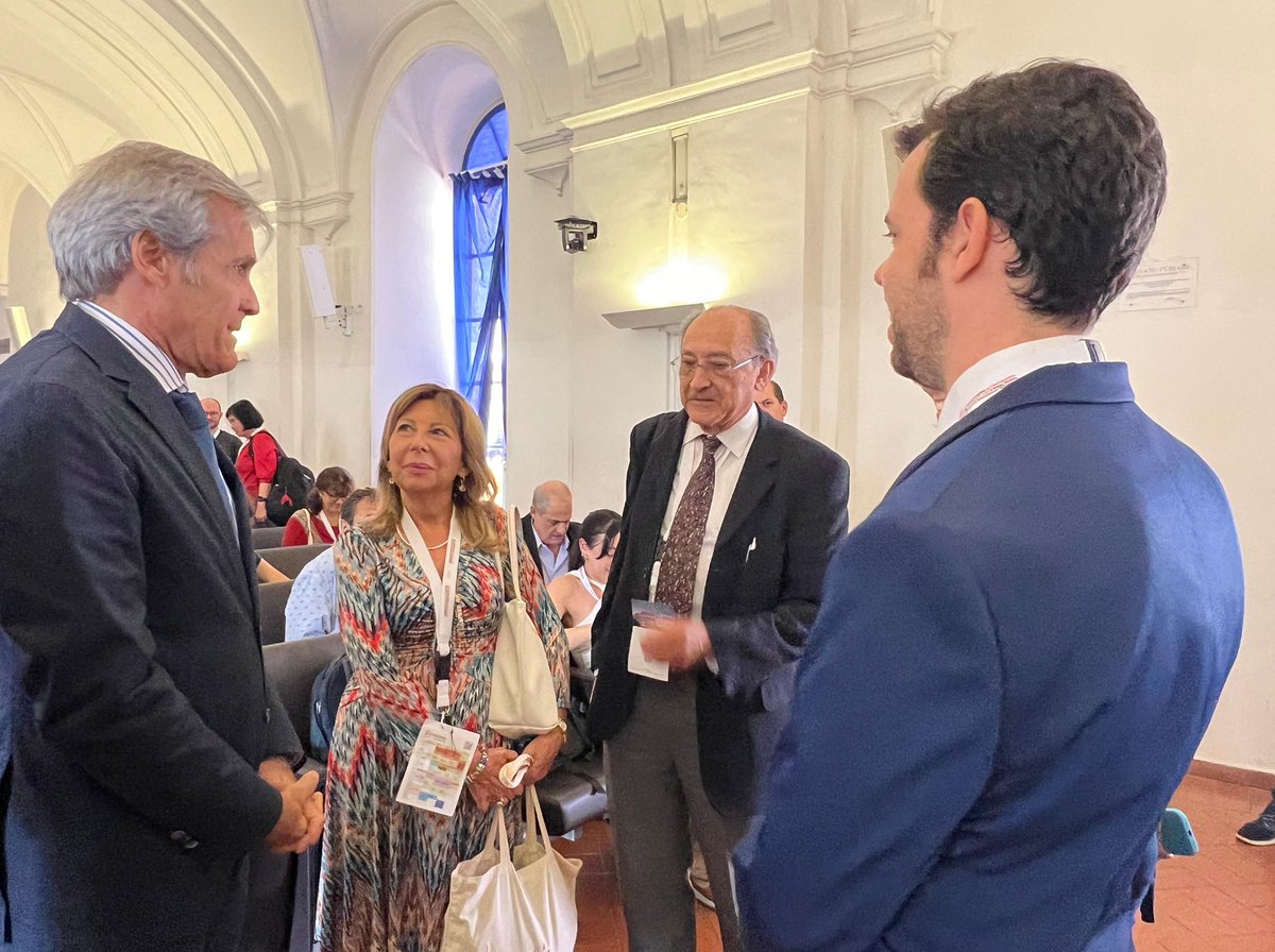 Il Dott. Felipe Maglietti ha ricevuto il Premio Justin Teissié 2024🏆. Il giovane ricercatore 🇦🇷 è stato premiato per il suo significativo contributo nel campo dell'elettroporazione.

Congratulazioni per il riconoscimento ricevuto e per il tuo contributo alla scienza! 👏🏻👏🏻👏🏻
