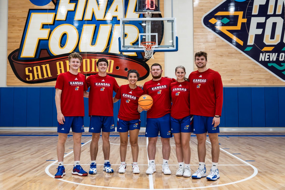 It's Equipment Manager Appreciation Week! 👏

Thank you for your dedication to Kansas Women's Basketball 🏀