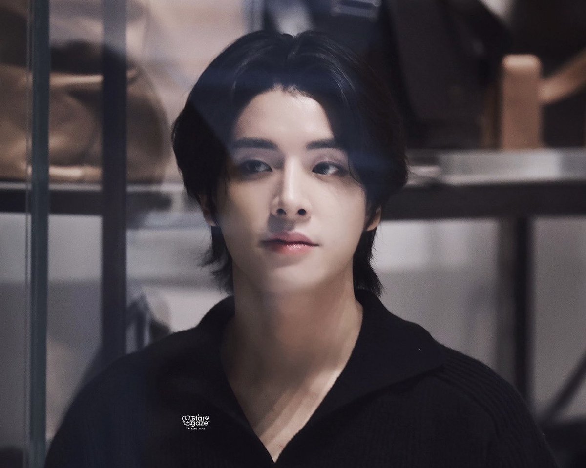 jakewonfeed's tweet image. 091824  jakewon hits different