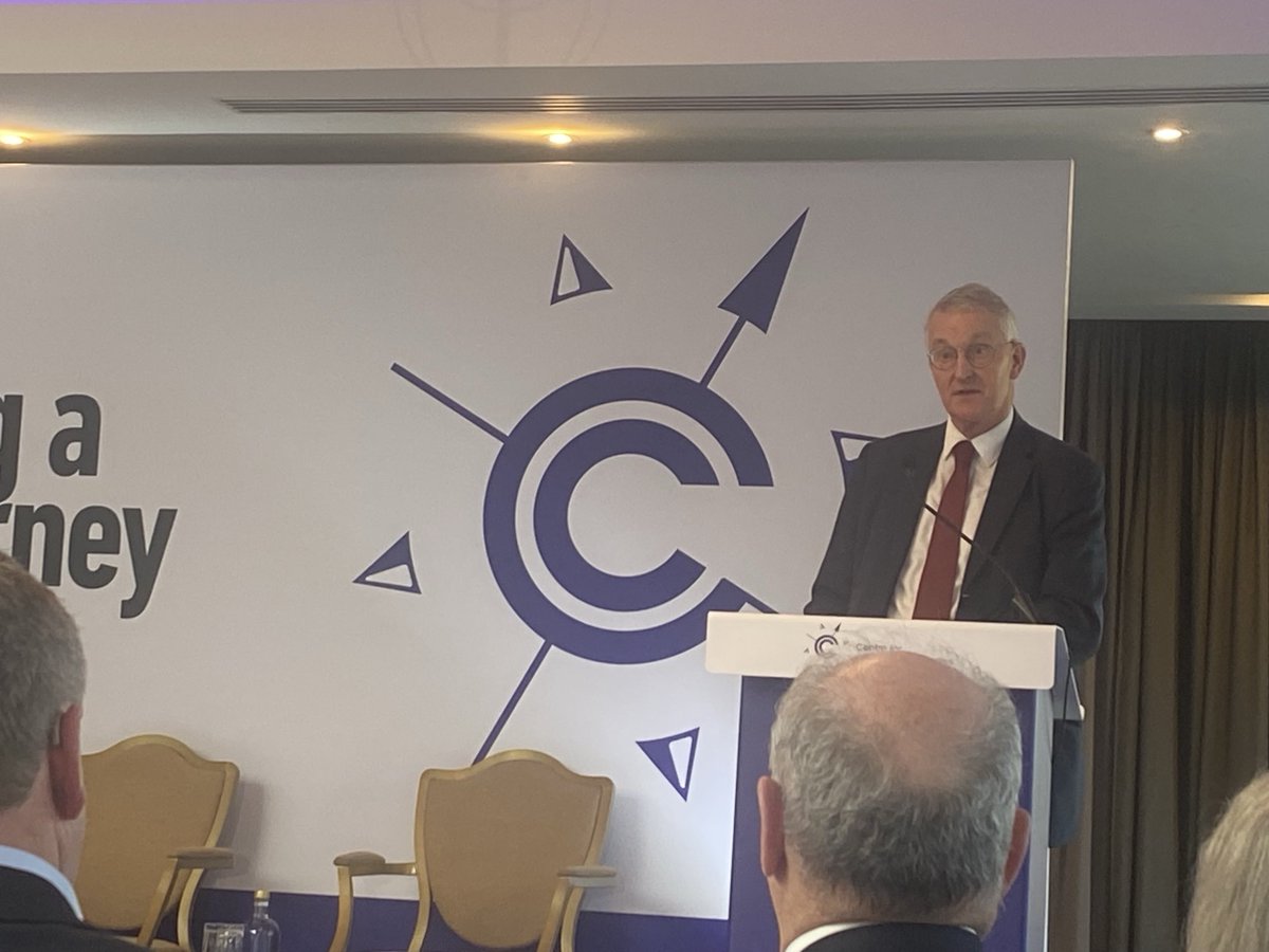 Positive constructive message from ⁦<a href="/hilarybennmp/">Hilary Benn</a>⁩ NI Secretary of State at the Centre for Cross Border Studies 'Celebrating a Shared Journey and the Path Ahead' 'More courageous leadership needed' #CCBSconf
