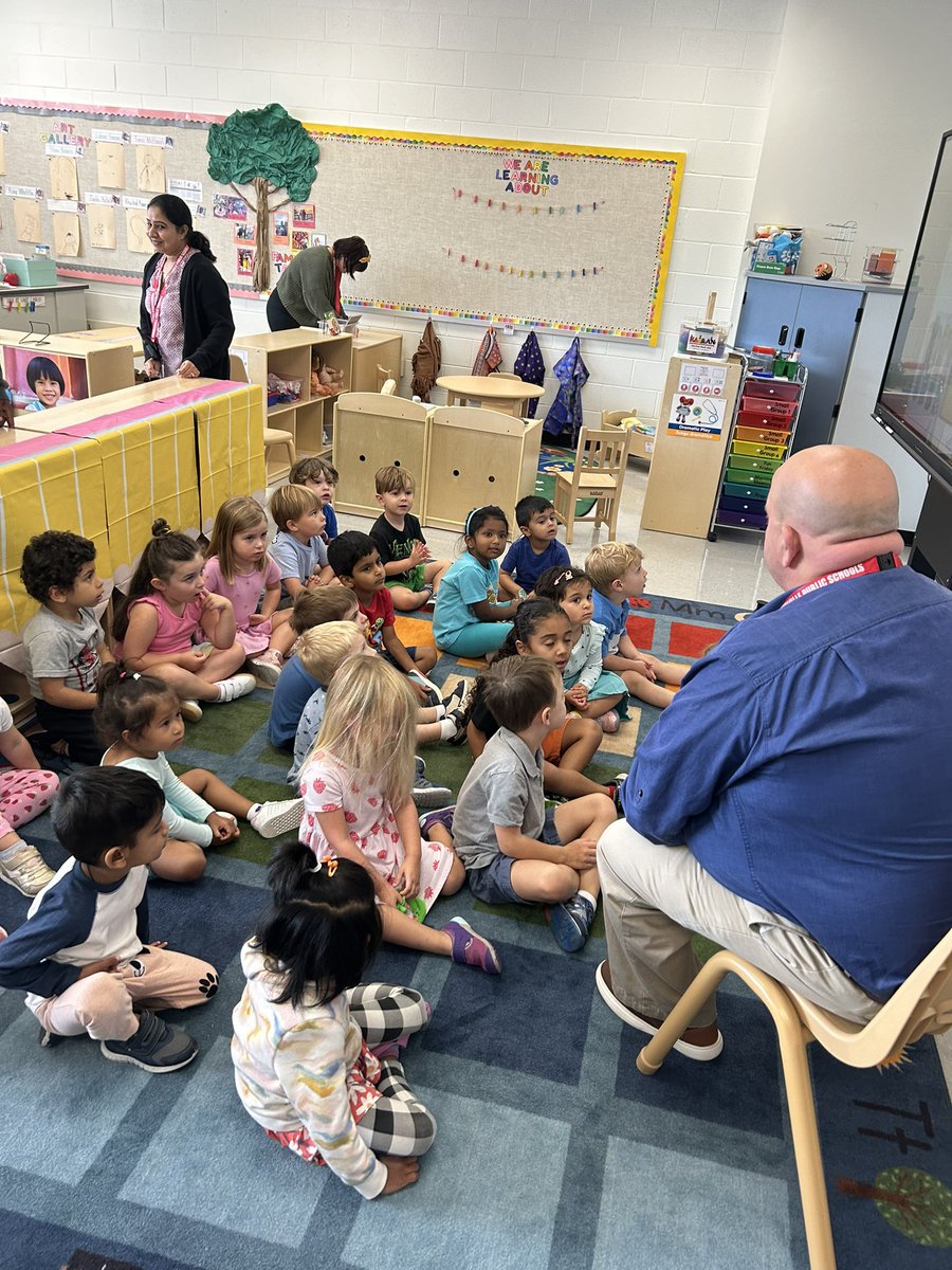 Rville RED tweet media