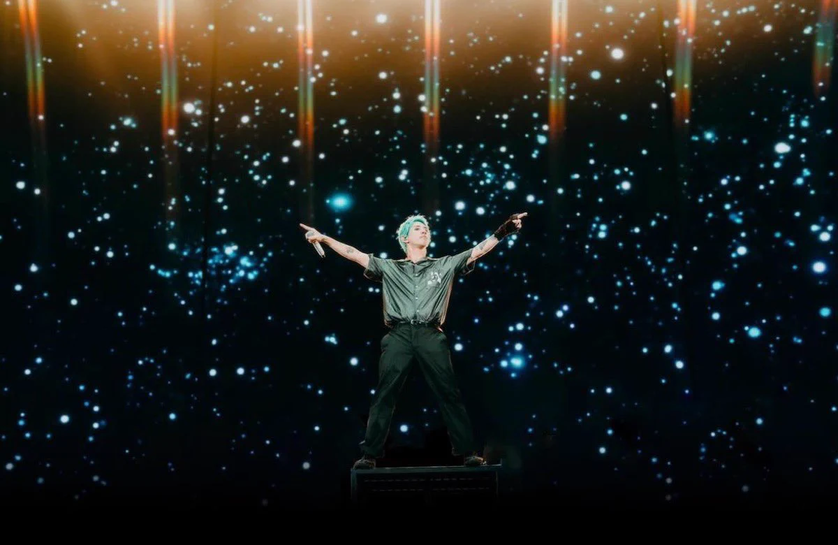 GX2FbOSaoAAu7D2?format=webp&