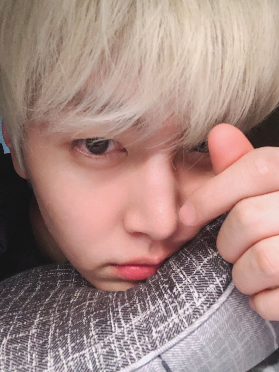 Sf9Ss9's tweet photo. 재윤 전역환영해! 배꾸
#전역기다리기_유니퀘스트_성공
#저는잘기다렸어요
# Stay_with_JY
毎晩ほんとに寝不足🤣😂
ジェユンなんでいつもそんなに遅くに来るのっ🤣💕でもちゃんと来るって言ったら来てくれる🥺キュンキュンしながら待ってた日々🥰
離れてた分毎日たくさん来てね🥹💓
@SF9official https://t.co/dzrSMHFCtM