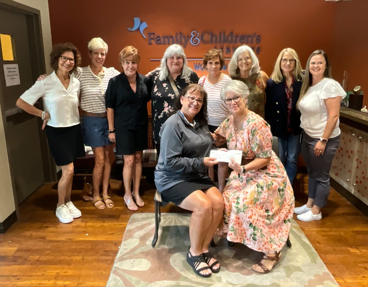 FCSTulsa's tweet photo. A huge shoutout to the Career Women’s Golf Association (CWGA) for their incredible generosity and support of our Women in Recovery Program! 🎉 Learn more: https://t.co/nbSruURh5Y #FCS #mentalhealthandmore #MORE #recovery https://t.co/kWVP5HnmUx