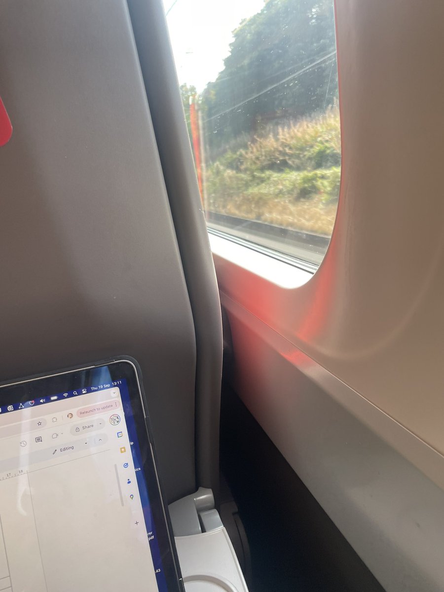Writing on a train. Is there anything better? I am trying to embrace plotting and not winging it, which doesn’t come easily! #amwriting #amplotting