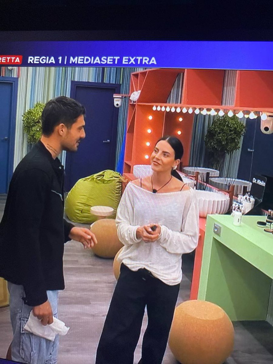 Elisa 🖤 tweet media