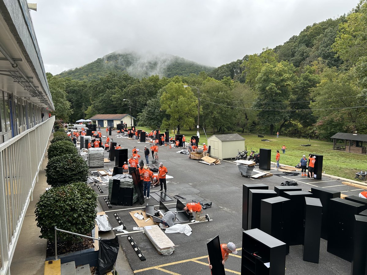 HUGE thank you to our #TeamDepot project day sponsors who helped us give back to more than 250 veterans exiting homelessness in Asheville.

Thank you @Nibcoinc, <a href="/Niagara_Water/">Niagara Water</a>, @Cerrowire, @Rheem, <a href="/Oatey_Co/">Oatey</a>, #CharlottePipe, <a href="/JMEaglePipe/">JM Eagle</a>, <a href="/Southwire/">Southwire</a>, ABB, @kiddesafety, <a href="/Leviton/">Leviton</a>!