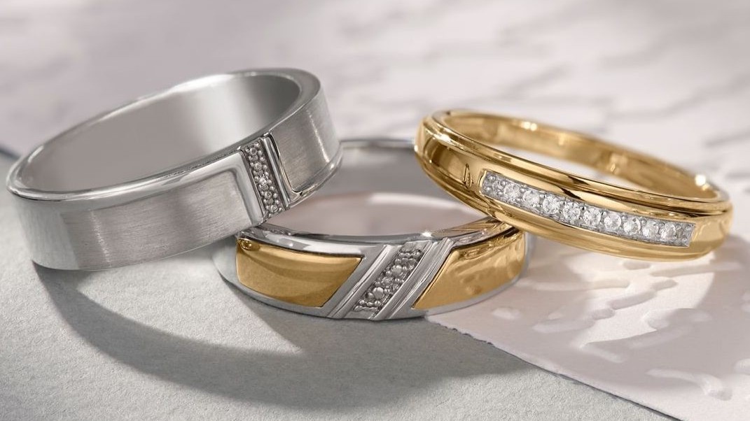 LibMidlandsMall's tweet photo. Treat the man of your dreams to the diamonds he deserves when you shop at Sterns. Visit the professionals in-store to find the perfect fit for him. 💎

#LetsMeetAtMidlands #MidlandsMall #Pietermaritzburg #Sterns https://t.co/TQVp0ntfeE