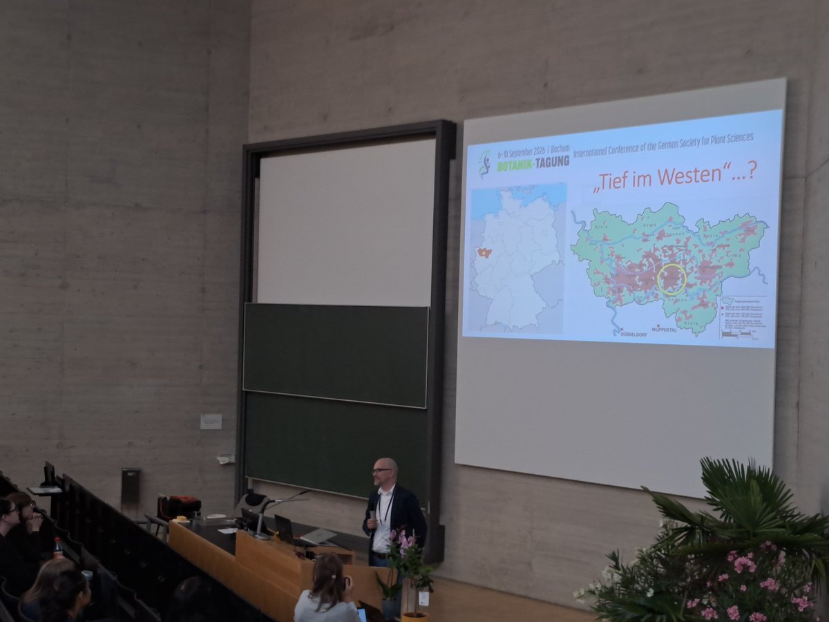 Gabriel Schaaf (@gabrielschaaf) on Twitter photo 🌱 #BT2024DBG: Looking already forward to #BT2026DBG - thanks to Christopher Grefen <a href="/MCBotany/">Christopher Grefen</a> to take on the task! 🌱 #BT2024DBG: Looking already forward to #BT2026DBG - thanks to Christopher Grefen <a href="/MCBotany/">Christopher Grefen</a> to take on the task!