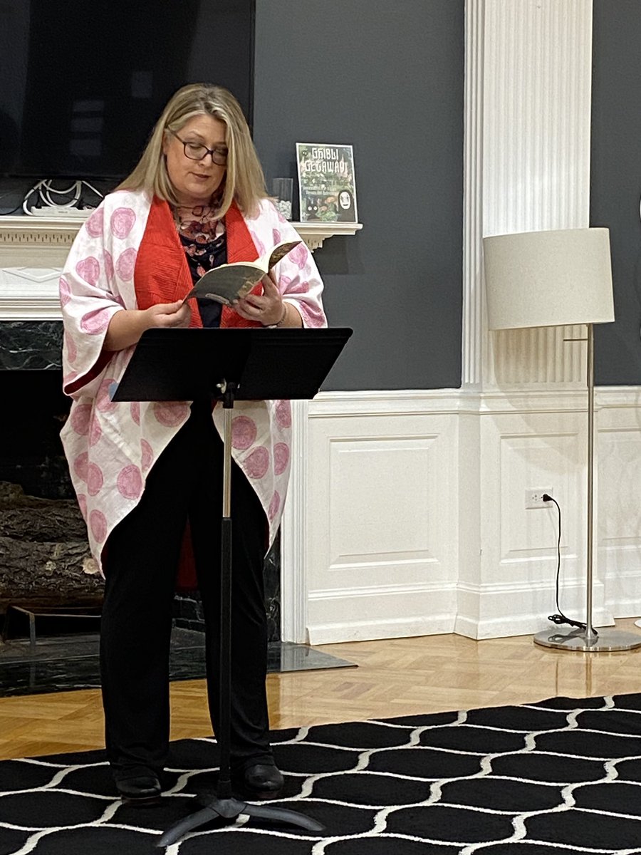NSU_CW's tweet photo. Thank you to Louisiana Poet Laureate, @AlisonPelegrin, for joining us @NSULA yesterday. It was a joy to host you and your work on campus. Thanks also to @LA_Humanities &amp; @NSUfolklife for making this event possible. Your generosity, humor, and passion will stay with us. https://t.co/EQULMhdyAS