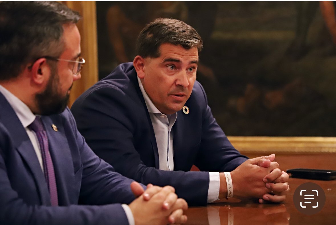 Comenzamos la jornada sobre la creación de un nuevo Objetivo de Desarrollo Sostenible a favor del cielo nocturno y el acceso a la luz de las estrellas. Jornada en la que interviene por el <a href="/gpscongreso/">PSOE Congreso</a> nuestra compañera Alicia Álvarez.
Siempre es un placer coincidir con grandes