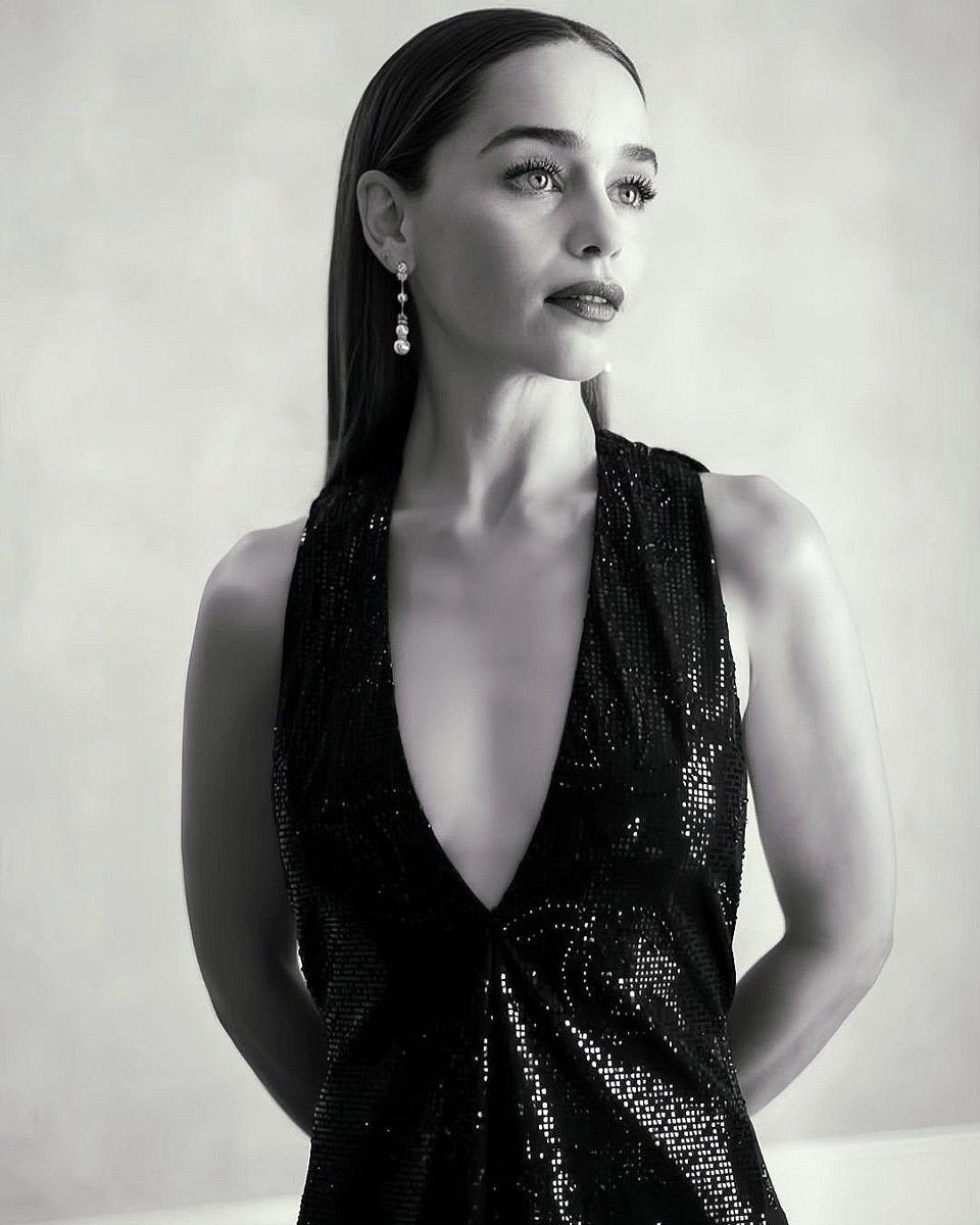 A powerful woman knows how to dust herself off and shine just like a diamond, even after the worst has happened to her.