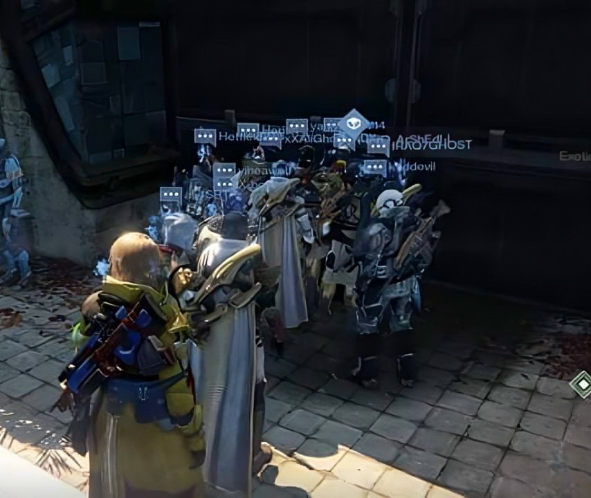 DestinyBulletn's tweet image. 10 years ago today: Xur sold Gjallarhorn for the first time in Destiny 1.