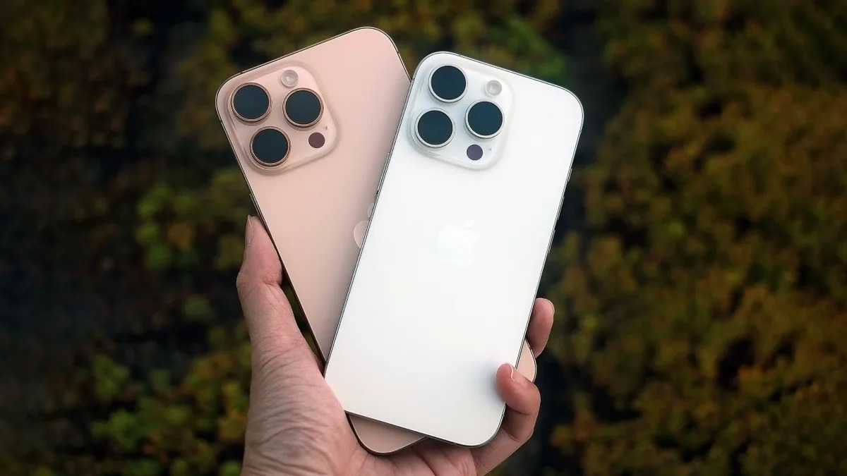 vrhousing's tweet photo. The EU gives Apple six months to make cross-device interoperability easier https://t.co/nSk96gabvT https://t.co/dmhVVhNVCK