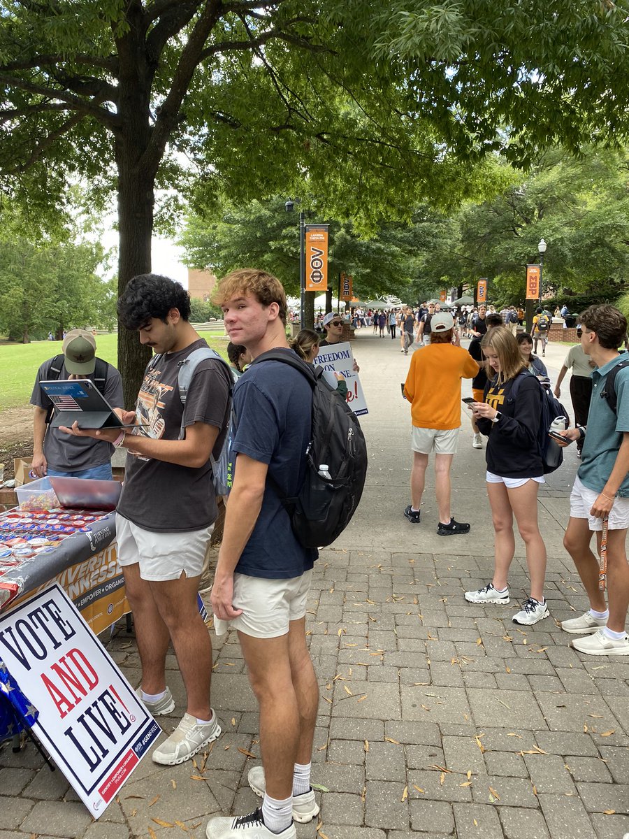 bjmcbay's tweet photo. Yesterday, our UTK chapter registered nearly 60 students to vote!!! I am extremely proud of all the work our students are doing to make a difference. If you haven’t already, get registered to vote and let your voice be heard! 🇺🇸🔥

@tpusastudents @TPUSA https://t.co/zzg4ulOlHc