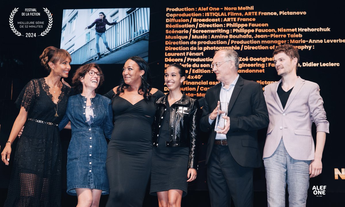 alef_one's tweet photo. Joie et fierté✨

Notre série Nismet a remporté le Prix de la meilleure série 52’ au @Festival de la fiction 2024 🔥

Bravo à Philippe Faucon, Nismet Hrehorchuk, Emma Boulanouar, Loubna Abidar, Théo Costa-Marini

Bientôt sur @Arte https://t.co/p1E9GZT316