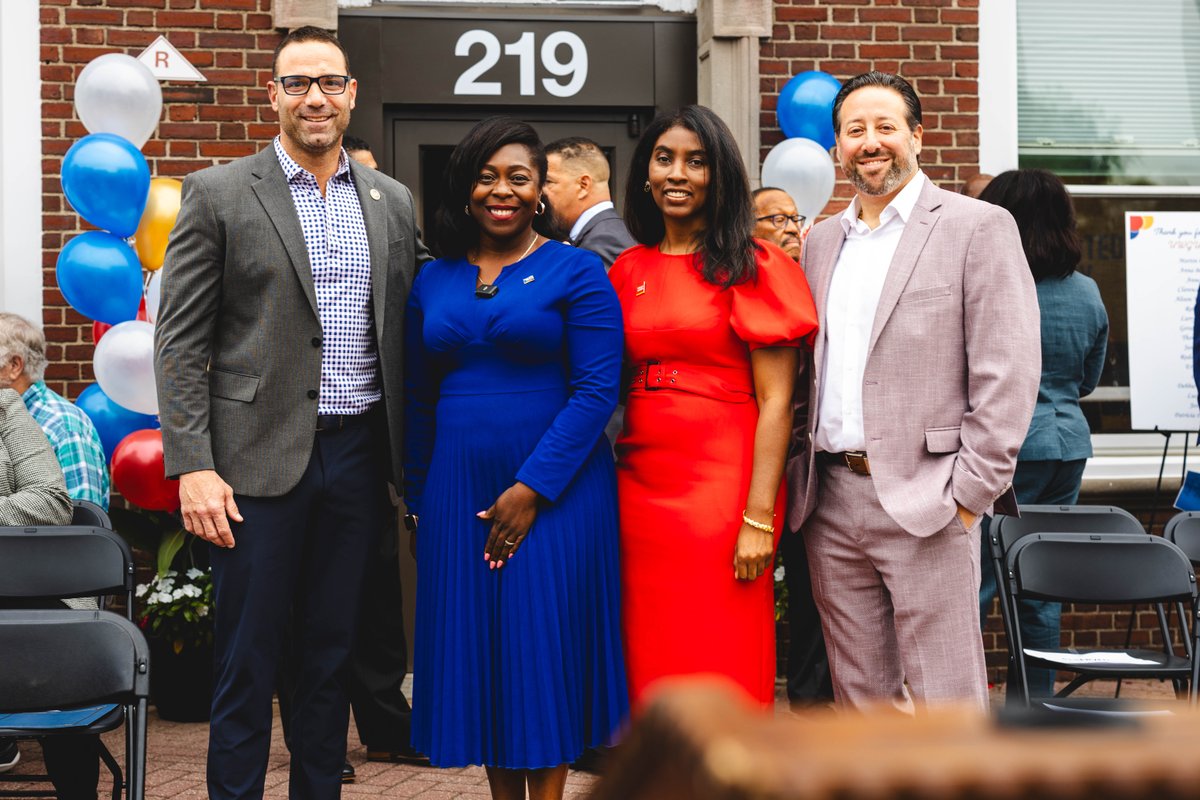 REDCOM LLC tweet media