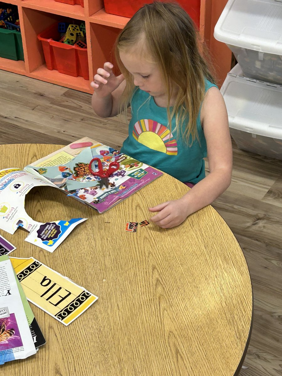 Mrs. Howard tweet media