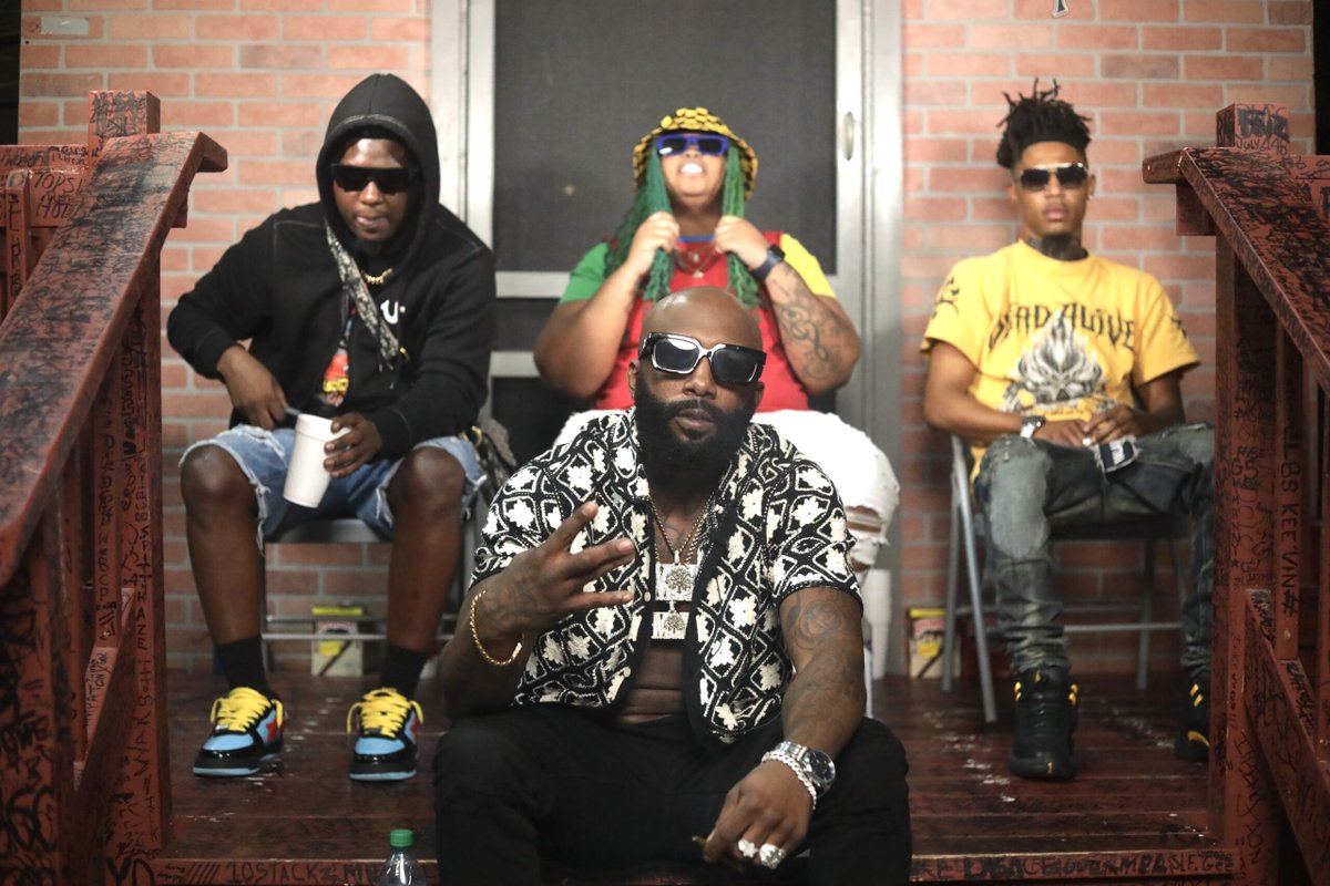 Off The Porch: JJones MTF On Mississippi Delta, Memphis, Getting Shot, Viral Freestyle w/ His Son, Carlos Broady &amp; More dlvr.it/TDRCSB via <a href="/KlubXclusive/">#KlubXclusive 🔥</a>