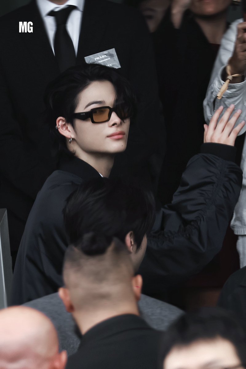 240919

#PRADAxENHYPEN #PradaSS25#NI_KI #니키 #ニキ #西村力