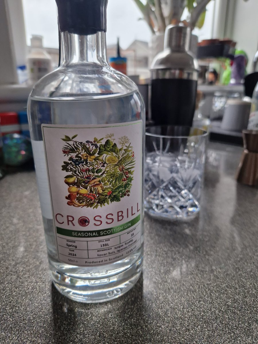 TheScottishAlchemists (@alchemists_the) on Twitter photo No wonder this seasonal offering from <a href="/CrossbillGin/">Crossbill Gin</a> is sold out… it is so delicious… with a unique flavour from Japanese knotweed and rowan buds.
This is a great way of uniting a delicious and edible invasive weed 🇯🇵 with an elegant and mystical tree 🏴 Bravo <a href="/CrossbillGin/">Crossbill Gin</a> 👏 No wonder this seasonal offering from <a href="/CrossbillGin/">Crossbill Gin</a> is sold out… it is so delicious… with a unique flavour from Japanese knotweed and rowan buds.
This is a great way of uniting a delicious and edible invasive weed 🇯🇵 with an elegant and mystical tree 🏴 Bravo <a href="/CrossbillGin/">Crossbill Gin</a> 👏