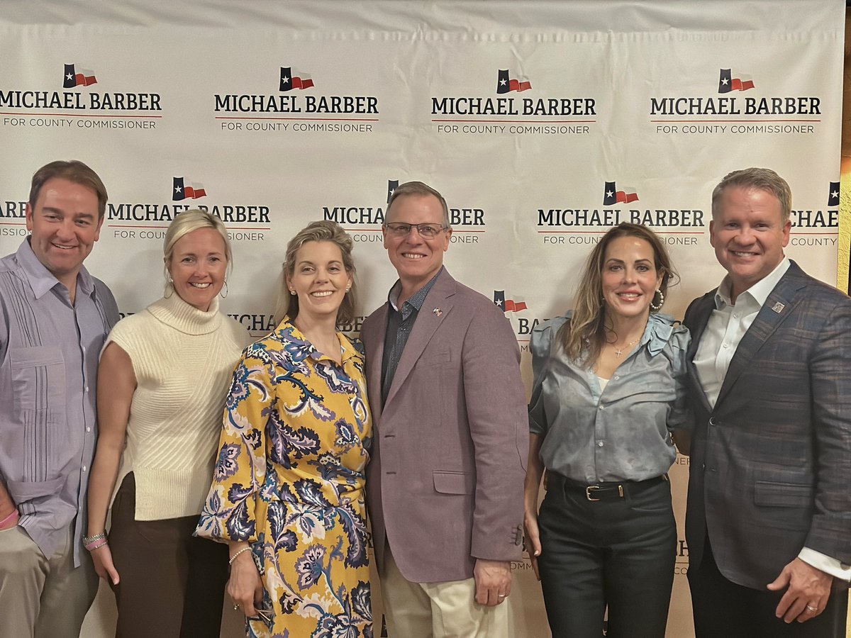 DavidCookTexas's tweet photo. Great to be in Fort Worth last night to support Michael Barberβs campaign, along with @JohnMcQueeneyTX, @rbarnesGOP, @Bo_French_TX, and Sheriff @BillWaybourn! Michael is former @fortworthpd & is running for Tarrant County Commissioners Court, Precinct 1. #KeepTarrantRed https://t.co/E3VQH6RP7y