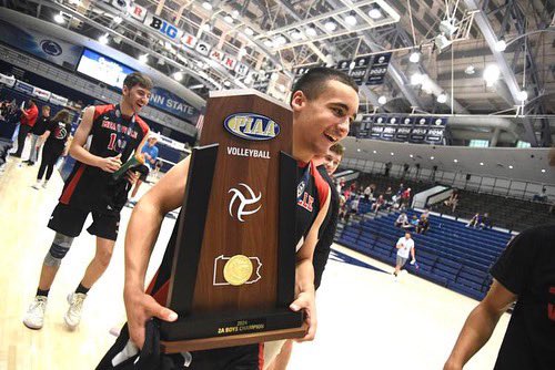 westpasports's tweet photo. Jack Brown is gearing up for his college career at the University of Mount Union. The Purple Raiders freshman looks back at an outstanding high school career and what lies ahead in this new era.

Check out his story👇🏐

📸: The Meadville Tribune

https://t.co/Xj2iZjYzYI https://t.co/JAgimMWblN