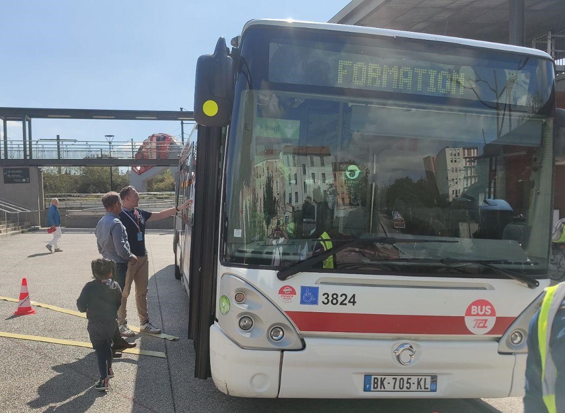 SYTRAL Mobilités tweet media