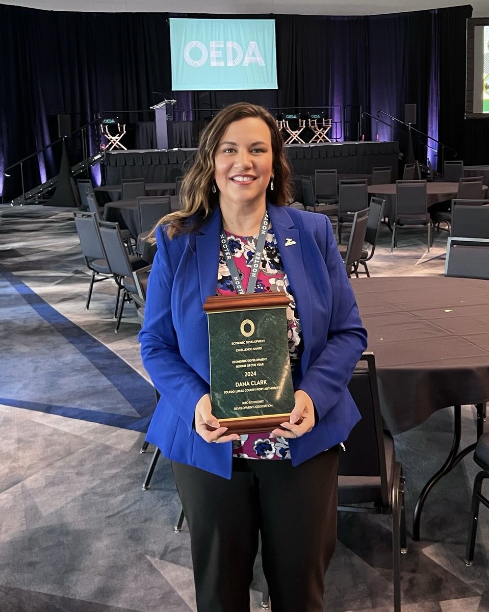 Congratulations to TLCPA's Dana Clark on Winning the Rookie of the Year Award during the Ohio Economic Development Association’s (OEDA) 2024 Annual Summit!