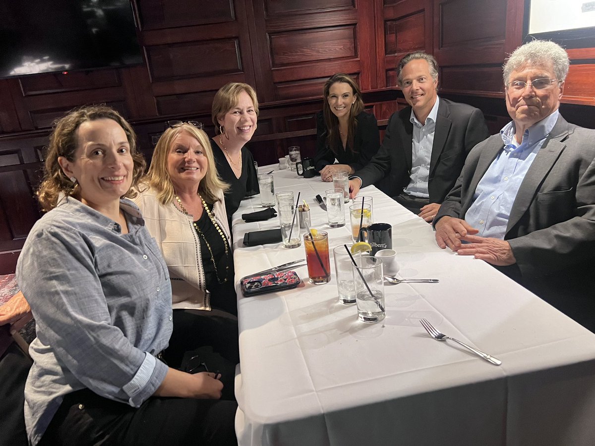 An enjoyable meeting with a great crew!
#dcrealtor #dcliving #dcproperties #dmvrealtor #DMV