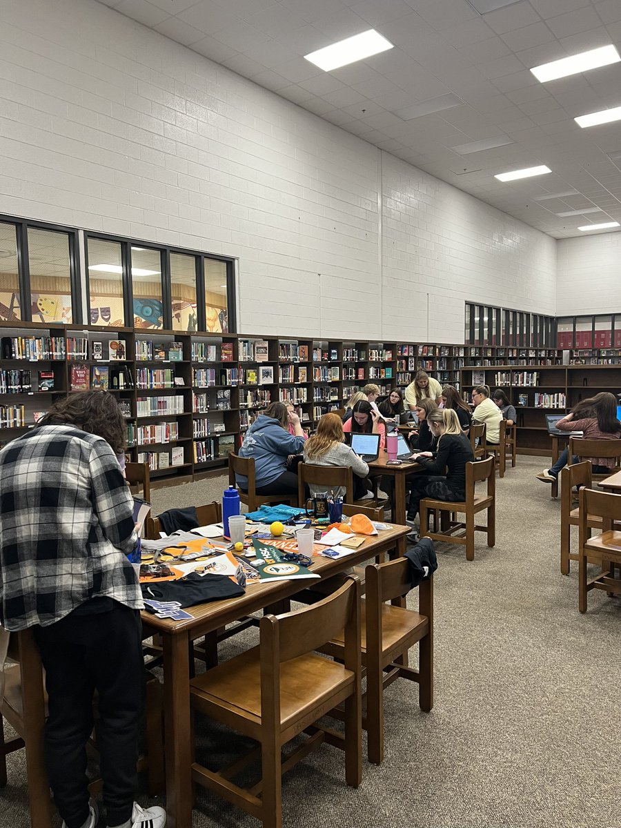 DBHS Counseling tweet media