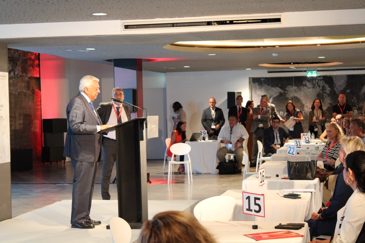 💼La <a href="/camaradesevilla/">Cámara de Comercio de Sevilla</a> acoge el IV Encuentro Nacional de Clubes Cámara.

🤝𝑼𝒏𝒂 𝒐𝒑𝒐𝒓𝒕𝒖𝒏𝒊𝒅𝒂𝒅 𝒅𝒆 𝒏𝒆𝒕𝒘𝒐𝒓𝒌𝒊𝒏𝒈 𝒏𝒂𝒄𝒊𝒐𝒏𝒂𝒍 𝒑𝒂𝒓𝒂 𝒈𝒆𝒏𝒆𝒓𝒂𝒓 𝒏𝒆𝒈𝒐𝒄𝒊𝒐, 𝒓𝒆𝒇𝒐𝒓𝒛𝒂𝒓 𝒄𝒐𝒏𝒆𝒙𝒊𝒐𝒏𝒆𝒔 𝒚 𝒄𝒓𝒆𝒂𝒓 𝒏𝒖𝒆𝒗𝒂𝒔 𝒂𝒍𝒊𝒂𝒏𝒛𝒂𝒔.

✅La