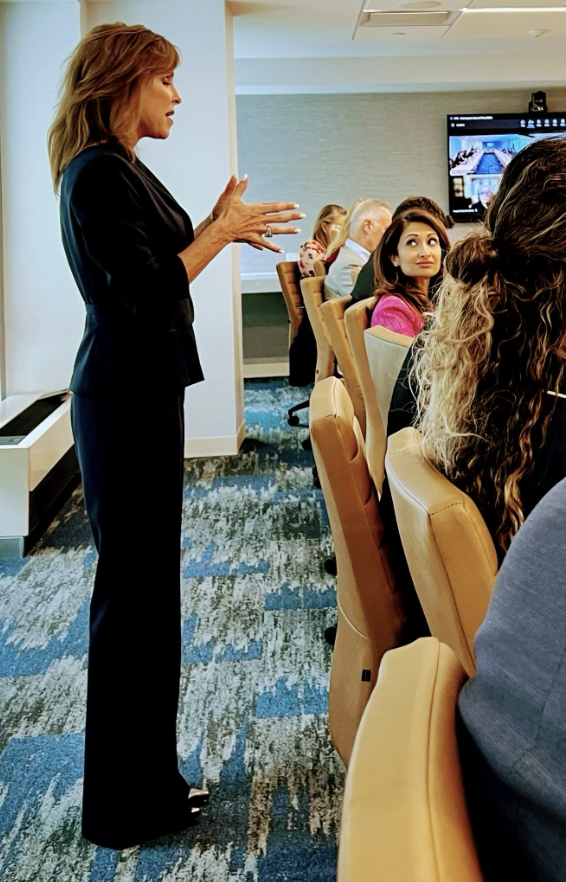 kristimrogers13's tweet photo. This week, @p2p_US hosted our 2nd "Financing the Stone" roundtable in our Global Supply Chain Task Force series. With 40+ execs, we tackled the intersection of finance &amp; supply chain resilience. Huge thanks to the experts who shared their insights! #CriticalMinerals https://t.co/CqtTa6AnNT