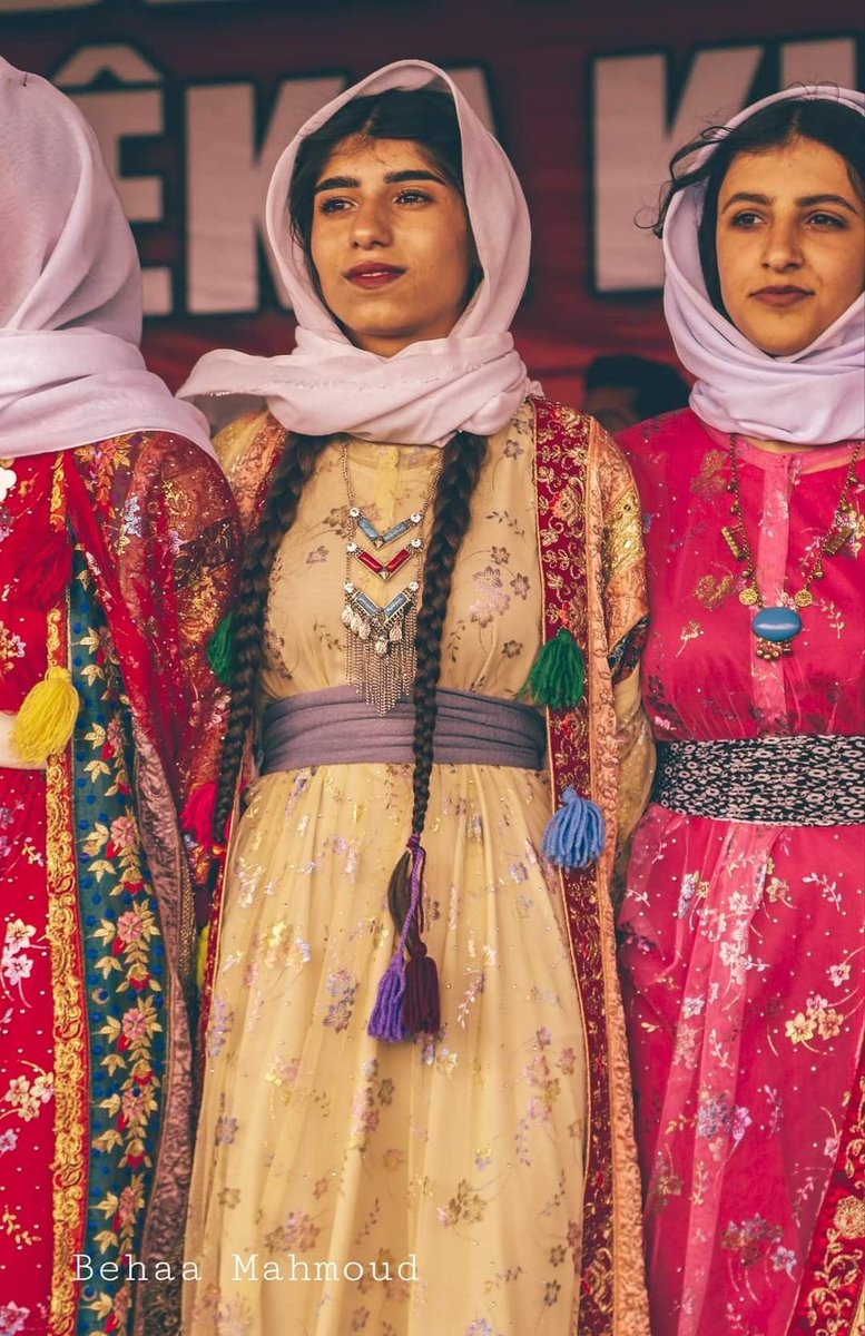 kurdvisuals's tweet photo. Bakurî kurdish traditional clothes https://t.co/cZJH2QS7Zr