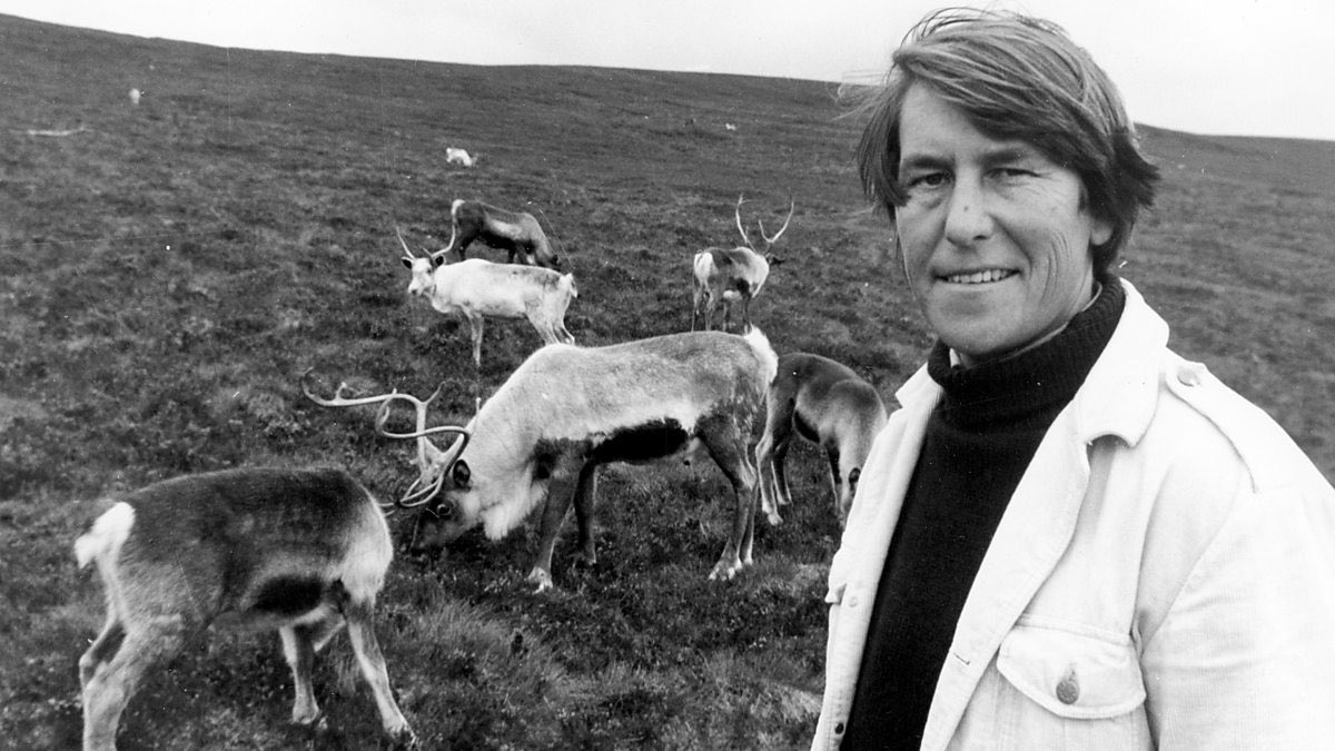 So farewell, Tony Soper. Said quietly &amp; insistently, while observing an avocet or badger. He seemed Spock-like to me as a child - calm, wise, quizzical. TV had a few like him then - public intellectuals &amp; experts who spoke only to children, and always as equals. I miss them.