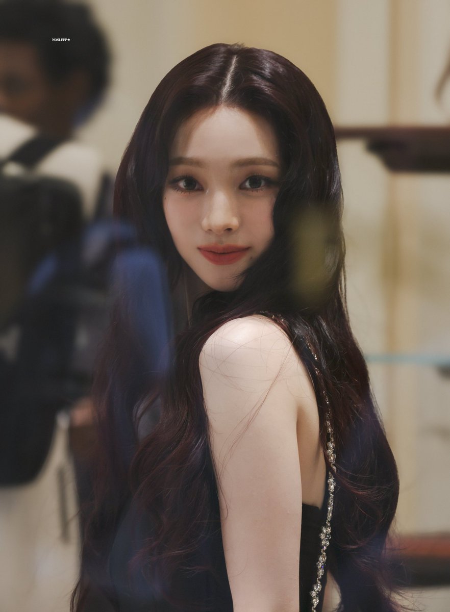 240919 Prada 

#Karina #카리나 #에스파 #aespa
#KarinaxPradaSS25 #PradaSS25 <a href="/Prada/">PRADA</a>