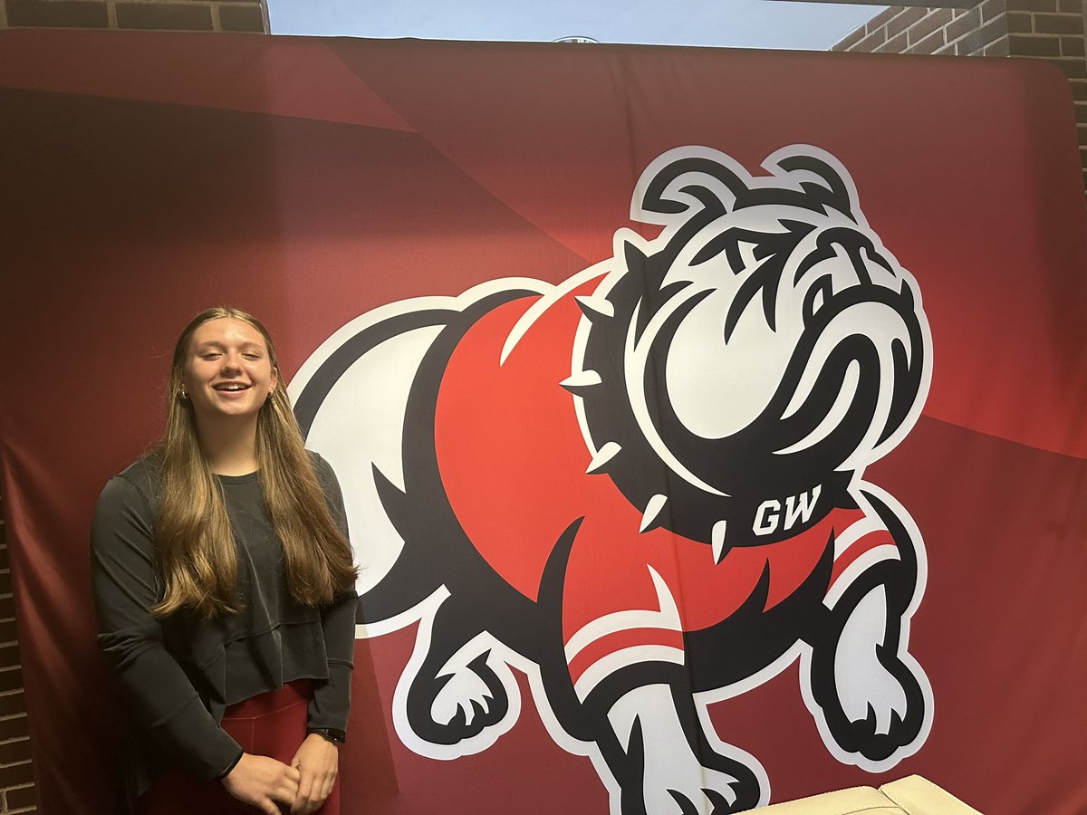 Hannah Hoffman tweet media