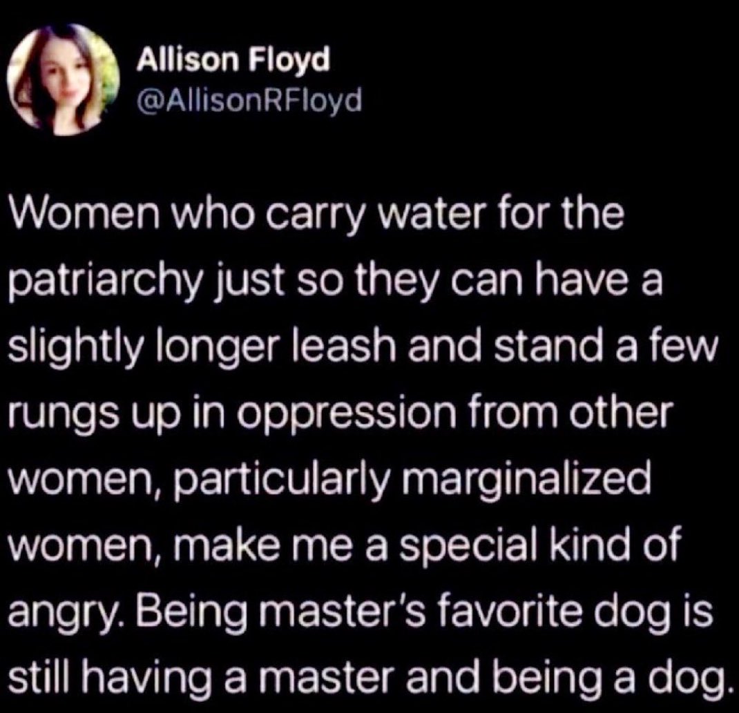 Kaylan_TX_'s tweet photo. *ahem* https://t.co/hCmiFwN5Jx