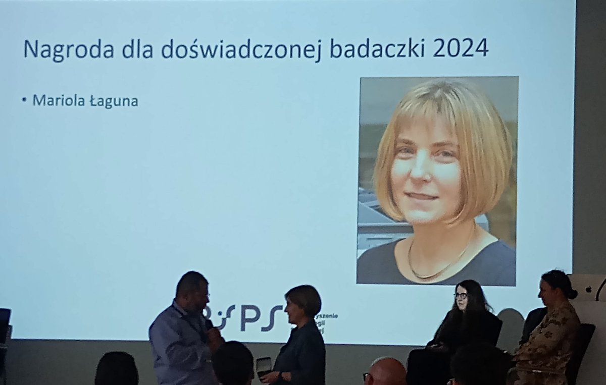 Michał Bilewicz (@michal_bilewicz) on Twitter photo Nasza znakomita koleżanka, prof. Mariola Łaguna z <a href="/KUL_Lublin/">KUL, John Paul II Catholic University of Lublin</a>, laureatką tegorocznej nagrody <a href="/PSPS_pl/">PSPS: Polish Social Psychological Society</a> dla doświadczonej badaczki! #PSPS2024 Nasza znakomita koleżanka, prof. Mariola Łaguna z <a href="/KUL_Lublin/">KUL, John Paul II Catholic University of Lublin</a>, laureatką tegorocznej nagrody <a href="/PSPS_pl/">PSPS: Polish Social Psychological Society</a> dla doświadczonej badaczki! #PSPS2024