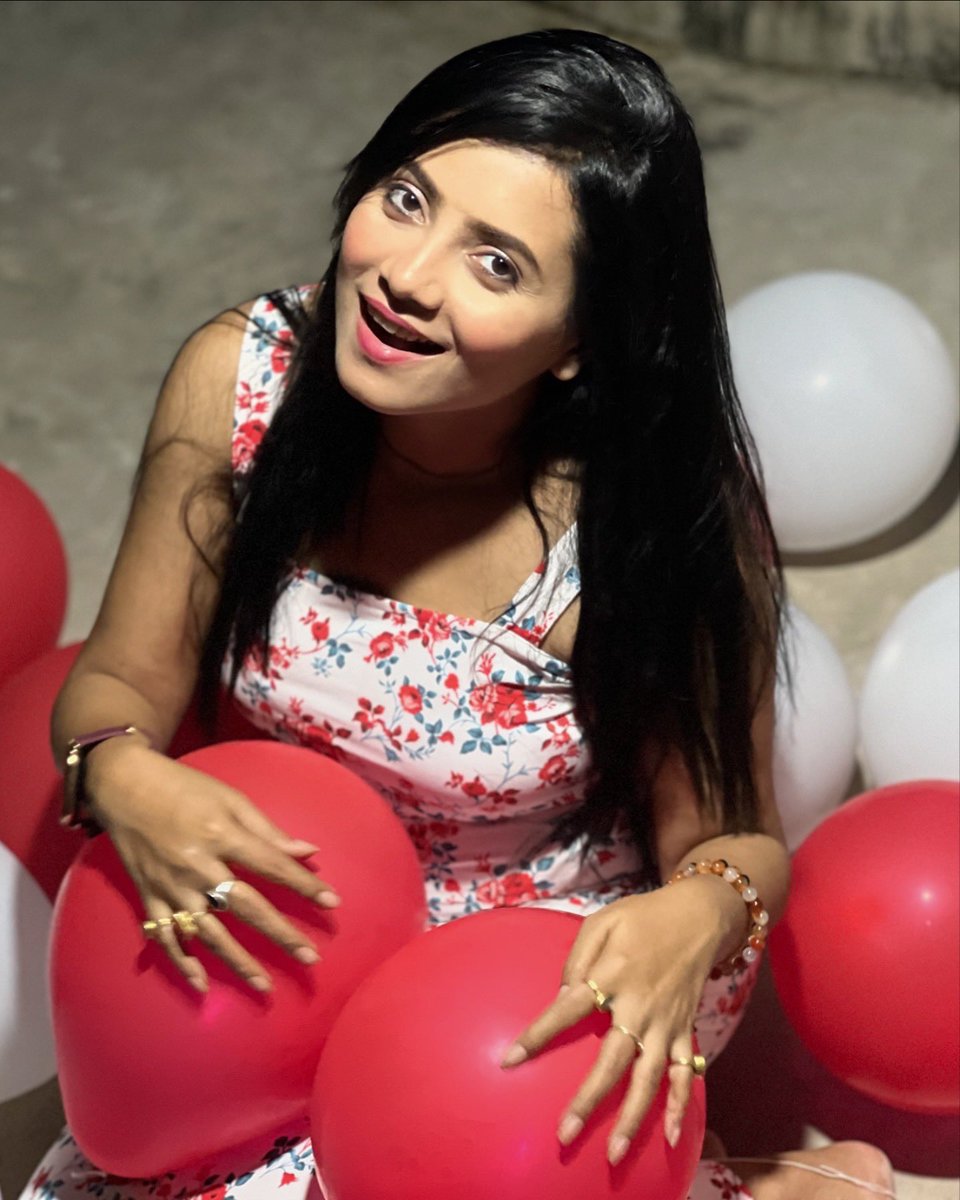 RimjhimRims's tweet photo. Birthday celebration #birthdaygirl #17september2024 https://t.co/fF3XLo9yhq