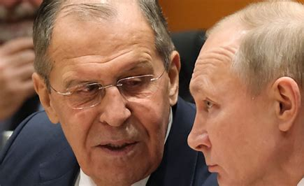 0_fighter_taka's tweet image. 「より素敵な独裁政権」を楽しみにしているのだ。