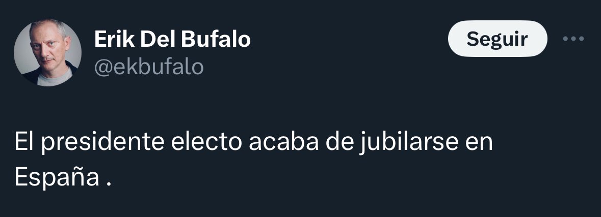 pedroalfinger's tweet photo. @ekbufalo Tú eres como la bandera, vas pa donde sople el viento… https://t.co/hDNQdGP8AU
