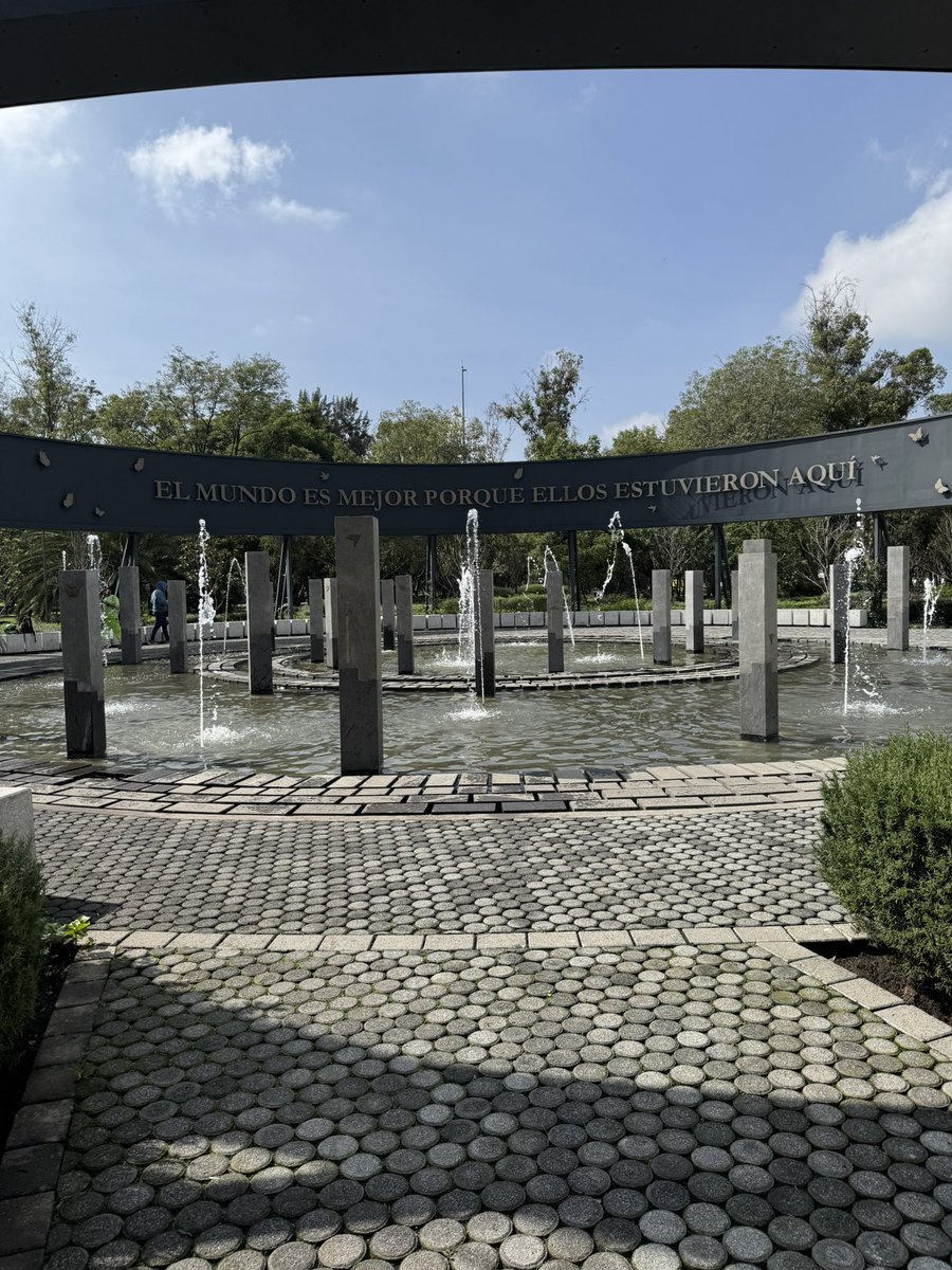 #ColegioRebsamen19S 
#NiPerdonNiOlvido