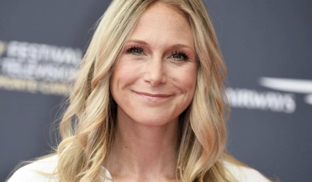 EXPRESSION BELGE DU JOUR:
« PASSER DU KOT À LASNE