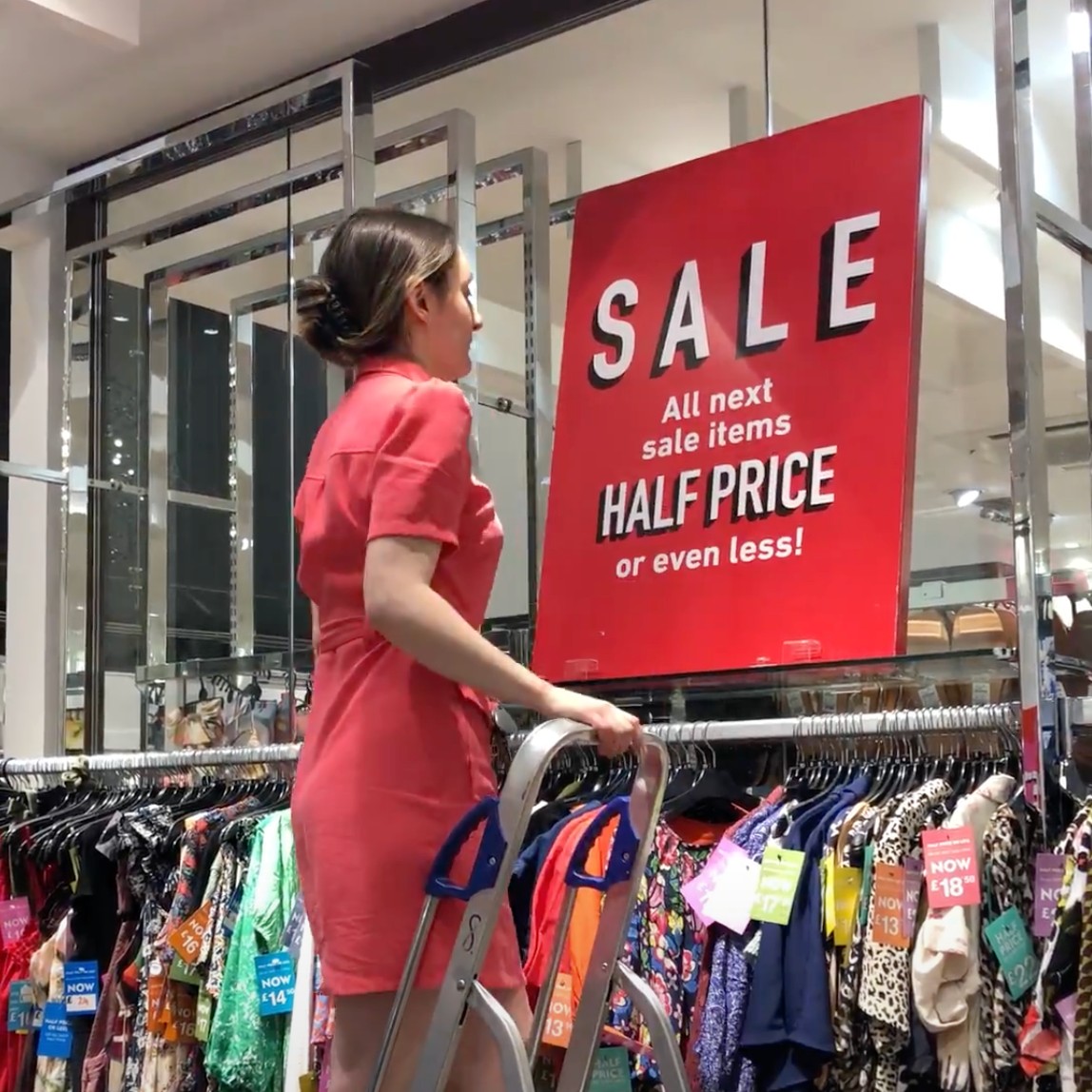 QuaysideSligo's tweet image. SLIGO NEXT SALE ALERT ‼️‼️
The Next mid season SALE at QUAYSIDE Sligo starts this Saturday at 7am-6pm September 21st 2024
Continues 10am-6pm Sunday 22nd

Let your fellow early bird shoppers know!

#NEXTSALE #NEXTSATURDAY #NEXT